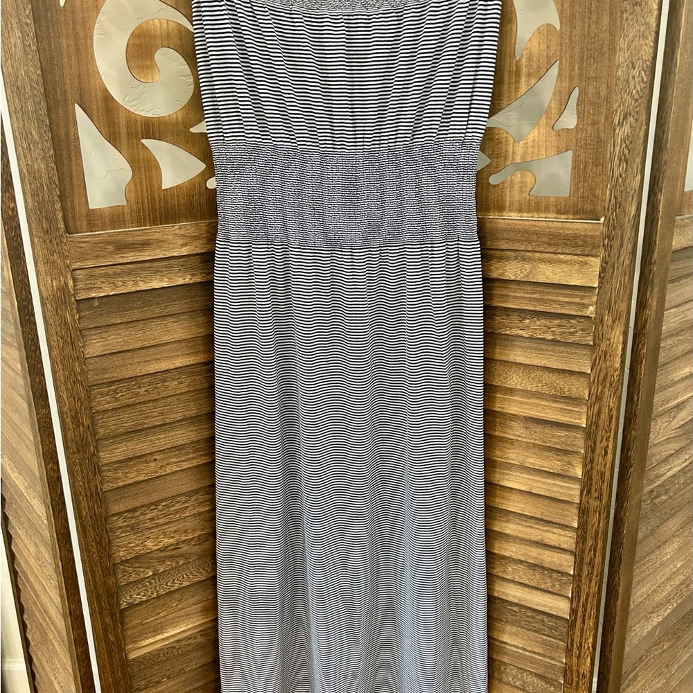 Lark + Grey Navy Smoked Strapless Casual Dress - Picture 3 of 6